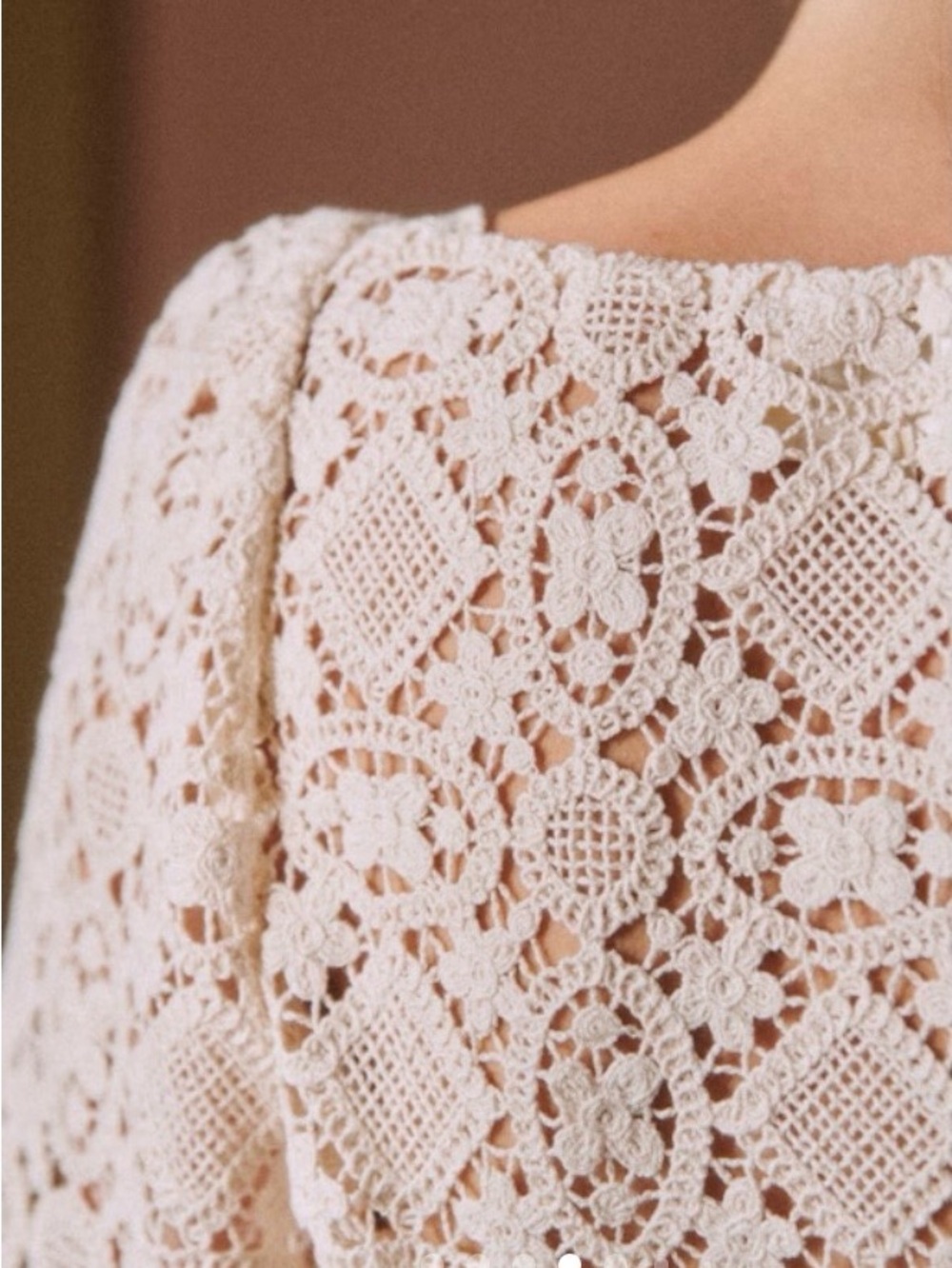 Sézane Alvere Blouse in Ecru - Picture 4 of 10